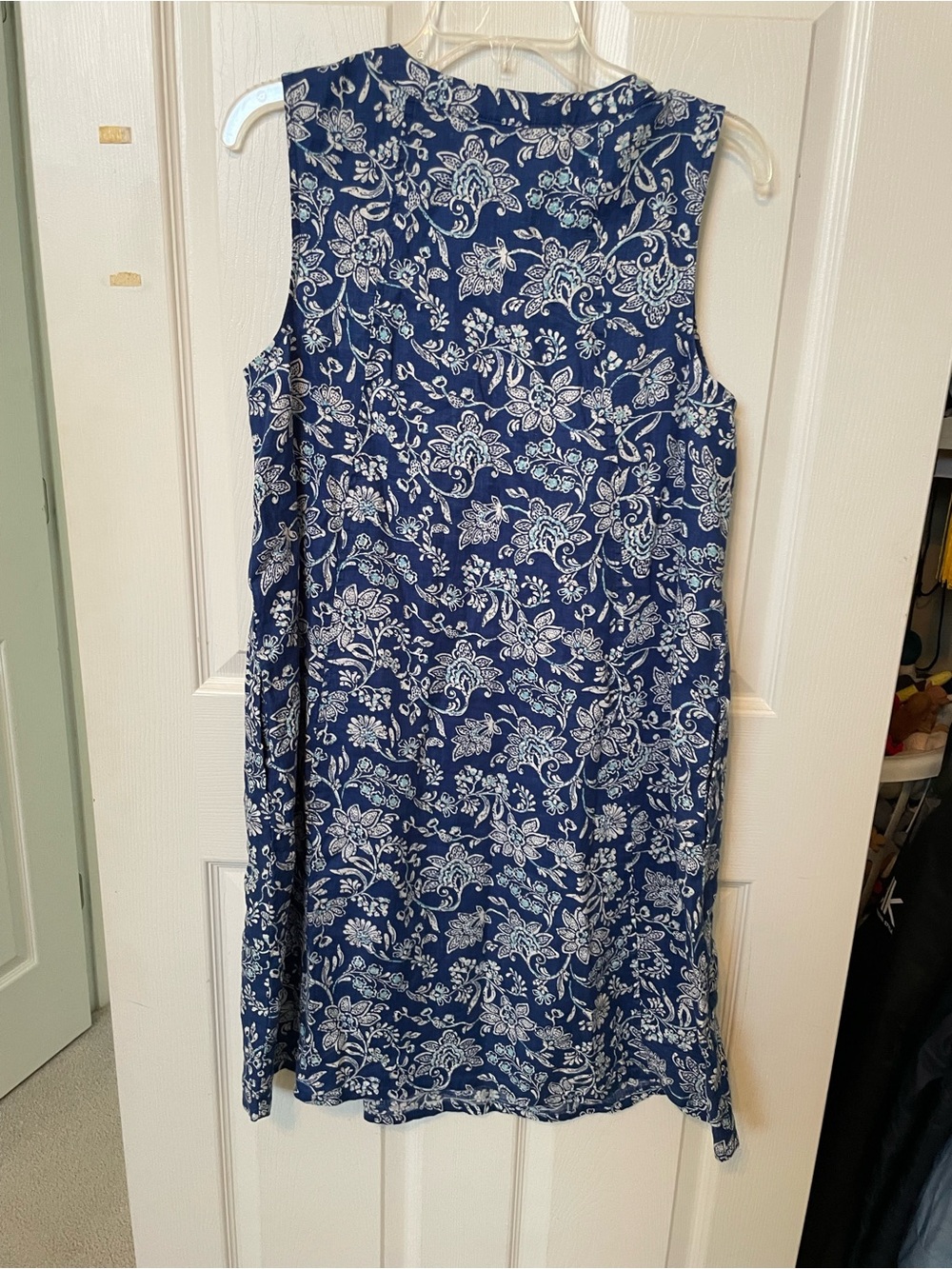 Love linen Blue Floral Sleeveless Dress medium j Jill.